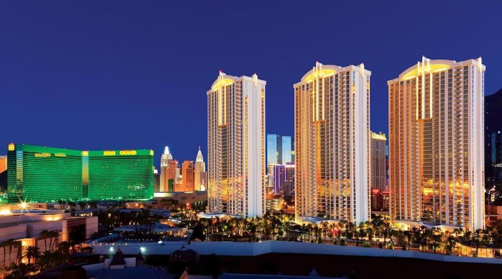Apartahotel Mgm Signature Tower 1 4*